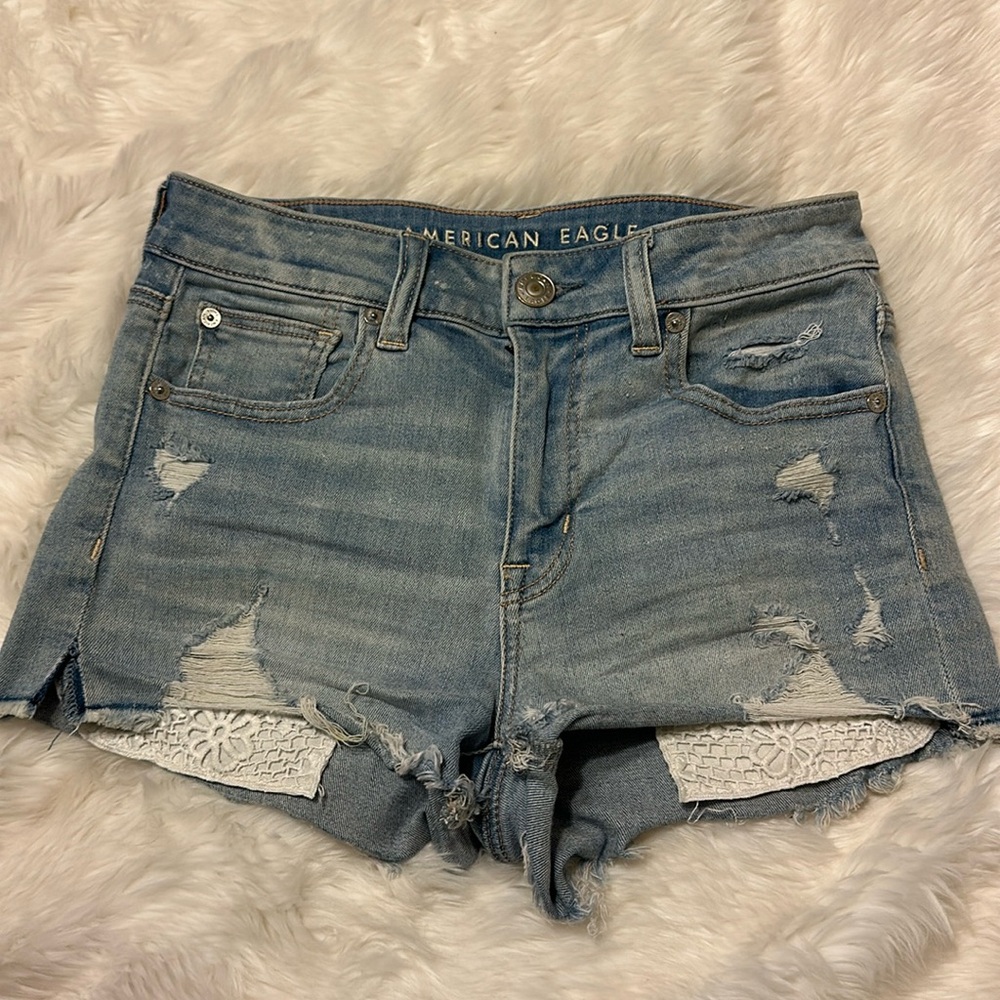 American eagle jean shorts with lace pockets